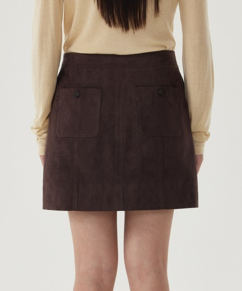 COVERNAT（カバーナット）の「WOMAN SUEDE MINI SKIRT（スカート・レディース・ブラウン・SMALL）」の7枚目の写真