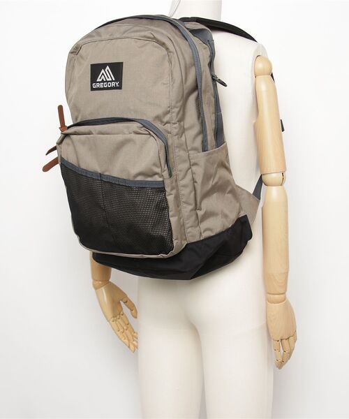 GREGORY(グレゴリー)の「キャンパスデイL CAMPUS DAY L サンドストーム(バックパック/リュック・メンズ・ベージュ系・ONE SIZE)」の5枚目の写真