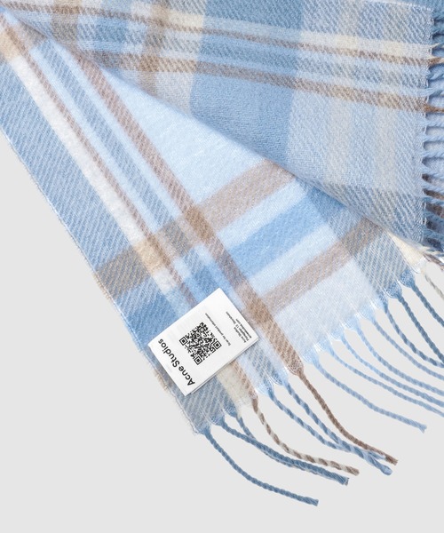 Acne Studios(アクネストゥディオズ)の「FN-UX-SCAR000444(マフラー・レディース・その他1/その他2・ONE SIZE)」の4枚目の写真