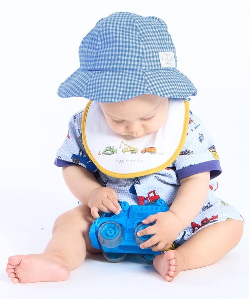 Ampersand(アンパサンド)の「日よけ付きアニマルベビーハット(ハット・キッズ・ピンク/サックスブルー/アイボリー・48/46/44)」の4枚目の写真