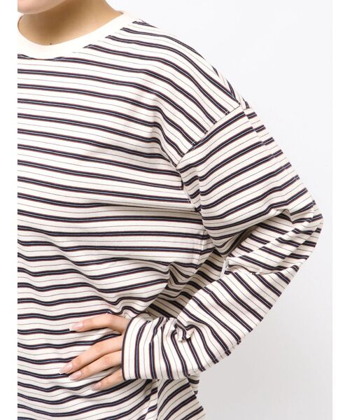 Ungrid（アングリッド）の「マルチボーダーロングスリーブTee（Tシャツ/カットソー・レディース・グリーン/チャコールグレー/オフホワイト・FREE）」の18枚目の写真