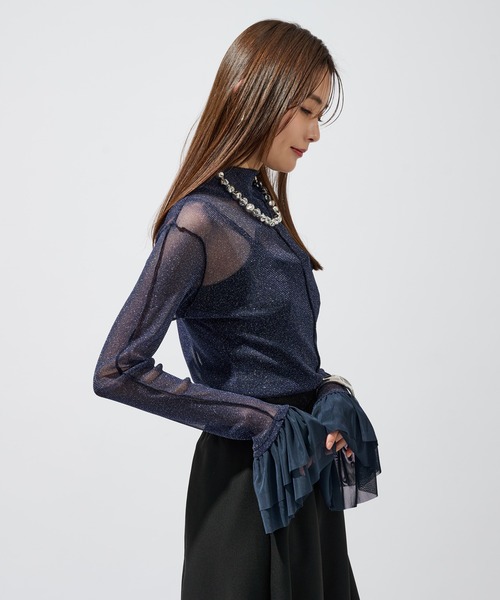 Ellno de Mavie（エルノデメヴィ）の「ソデフリルラメシアートップス（Tシャツ/カットソー・レディース・ブラック/ブルー・FREE）」の12枚目の写真