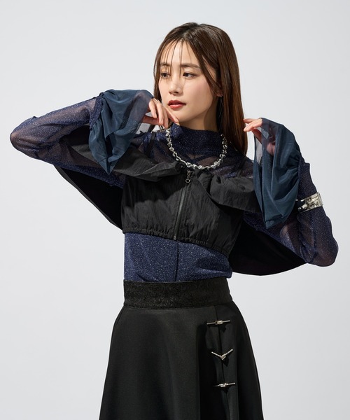 Ellno de Mavie（エルノデメヴィ）の「ソデフリルラメシアートップス（Tシャツ/カットソー・レディース・ブラック/ブルー・FREE）」の13枚目の写真