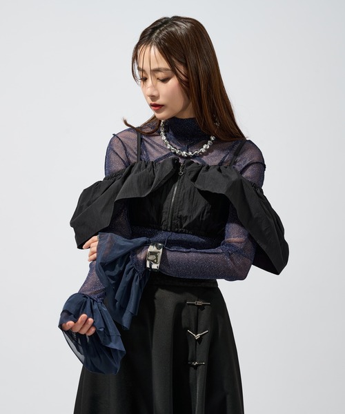 Ellno de Mavie（エルノデメヴィ）の「ソデフリルラメシアートップス（Tシャツ/カットソー・レディース・ブラック/ブルー・FREE）」の15枚目の写真