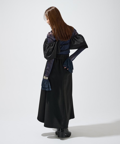 Ellno de Mavie（エルノデメヴィ）の「ソデフリルラメシアートップス（Tシャツ/カットソー・レディース・ブラック/ブルー・FREE）」の21枚目の写真