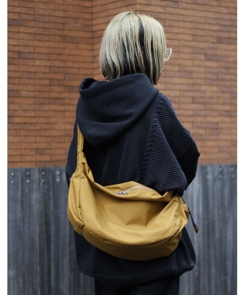 master-piece（マスターピース）の「master-piece / Ark ショルダーバッグ / No.224061（ショルダーバッグ・メンズ・ネイビー/カーキ/ブラック・FREE）」の21枚目の写真