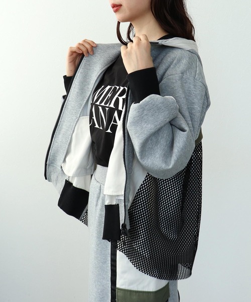 Cepica（セピカ）の「バックメッシュパーカー（パーカー・レディース・アイボリー・FREE）」の2枚目の写真