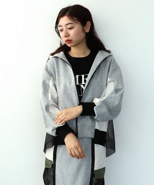 Cepica（セピカ）の「バックメッシュパーカー（パーカー・レディース・アイボリー・FREE）」の3枚目の写真