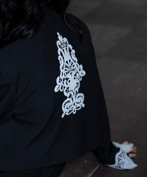 VACANCY（ヴァカンシー）の「レースドッキングショート丈ジャケット/SETUP（テーラードジャケット・レディース・ブルー/ブラック・FREE）」の21枚目の写真