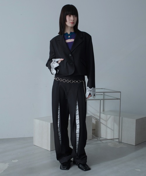 VACANCY（ヴァカンシー）の「レースドッキングショート丈ジャケット/SETUP（テーラードジャケット・レディース・ブルー/ブラック・FREE）」の10枚目の写真