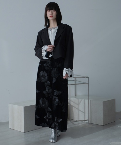 VACANCY（ヴァカンシー）の「レースドッキングショート丈ジャケット/SETUP（テーラードジャケット・レディース・ブルー/ブラック・FREE）」の16枚目の写真