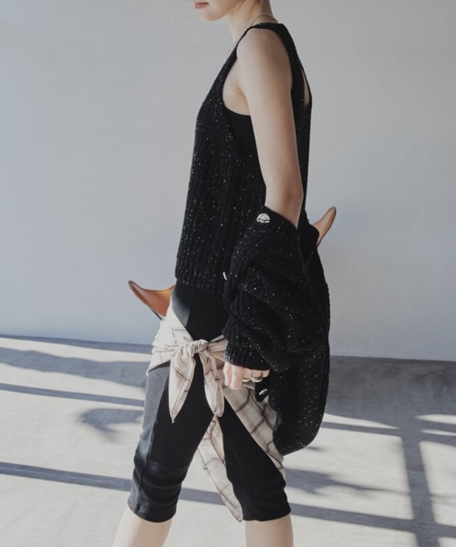 Aunt Marie's（アントマリーズ）の「メタルボタンミックスニットベスト【アンサンブル対応可能】（ベスト・レディース・ブルー/ブラック/アイボリー・FREE）」の17枚目の写真