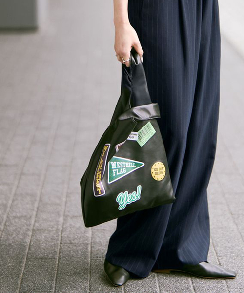 Spick & Span（スピックアンドスパン）の「《追加》Spick&Span SHOPPER BAG*（トートバッグ・レディース・キャメル/ブラック・FREE）」の5枚目の写真