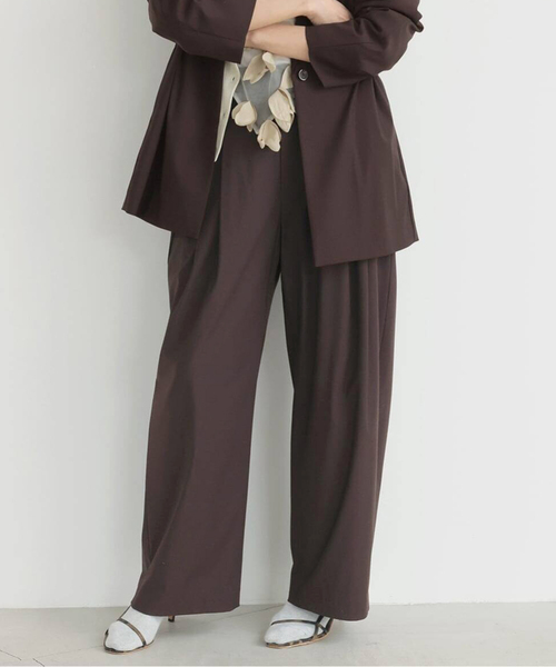 IENA（イエナ）の「《セットアップ対応可》エアリーライトコクーンパンツ（その他パンツ・レディース・ネイビー/ブラウン・36/34/38）」の2枚目の写真