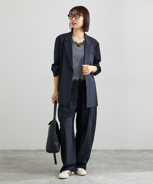 IENA（イエナ）の「《セットアップ対応可》エアリーライトコクーンパンツ（その他パンツ・レディース・ネイビー/ブラウン・36/34/38）」の5枚目の写真