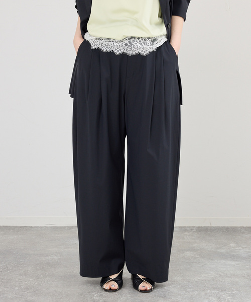 IENA（イエナ）の「《セットアップ対応可》エアリーライトコクーンパンツ（その他パンツ・レディース・ネイビー/ブラウン・36/34/38）」の8枚目の写真