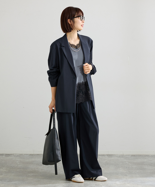 IENA（イエナ）の「《セットアップ対応可》エアリーライトコクーンパンツ（その他パンツ・レディース・ネイビー/ブラウン・36/34/38）」の14枚目の写真