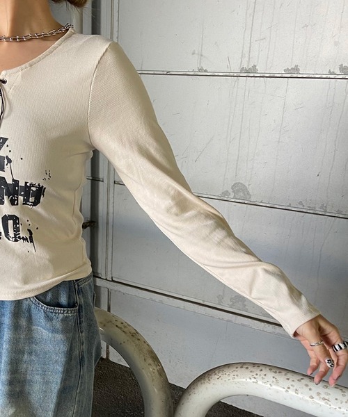 non-hedge(ノンヘッジ)の「ロゴレースアップロンT(Tシャツ/カットソー・レディース・ワインレッド/ブラック/アイボリー/グレー/オフホワイト・FREE)」の22枚目の写真