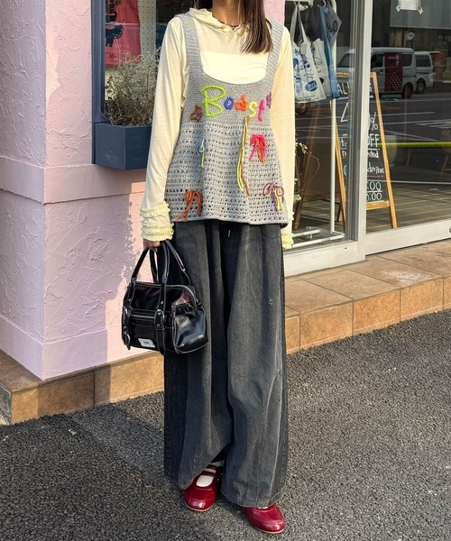 CIAOPANIC（チャオパニック）の「Boostハンドステッチニットビスチェ（キャミソール・レディース・アイボリー/グレー・ONE SIZE）」の7枚目の写真