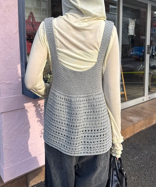 CIAOPANIC（チャオパニック）の「Boostハンドステッチニットビスチェ（キャミソール・レディース・アイボリー/グレー・ONE SIZE）」の6枚目の写真