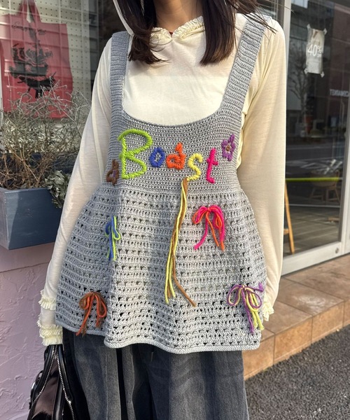 CIAOPANIC（チャオパニック）の「Boostハンドステッチニットビスチェ（キャミソール・レディース・アイボリー/グレー・ONE SIZE）」の4枚目の写真