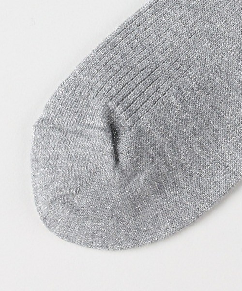 Right-on（ライトオン）の「【BASIC SOCKS】Aラメソックス (煌めき / 上品 / リブ編み / バランス丈)（ソックス/靴下・レディース・ブラック/グレー/ホワイト・フリー）」の8枚目の写真