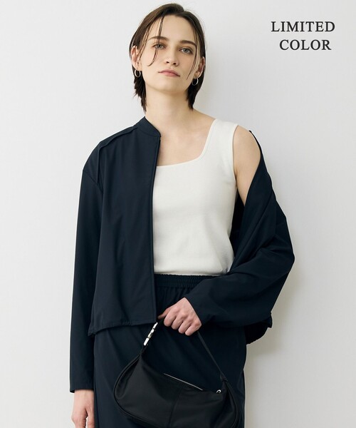 ICB(アイシービー)の「【WEB限定カラーあり】 ブロードステッチリブ タンクトップ(タンクトップ・レディース・アイボリー系9/アイボリー系/黄土色系9/ブラック系9/ブラック系・LARGE/X-LARGE)」の4枚目の写真