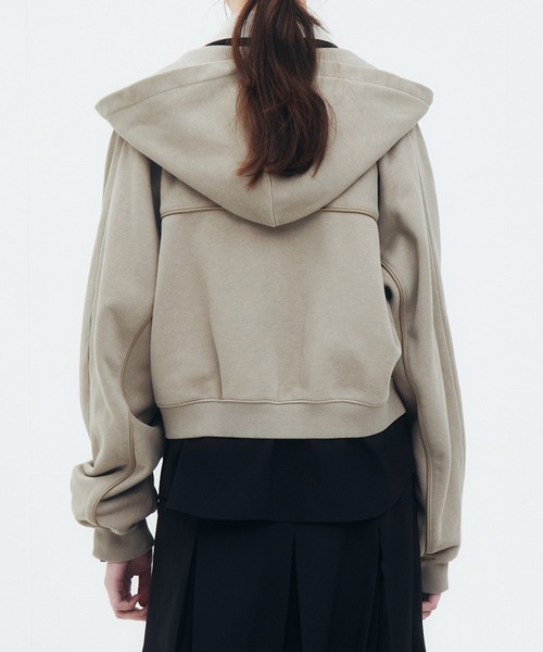 LE CIEL BLEU(ルシェルブルー)の「クロップドフーディー / Cropped Hoodie(パーカー・レディース・グレー/ブラック/アイボリー/ピンク・36)」の8枚目の写真