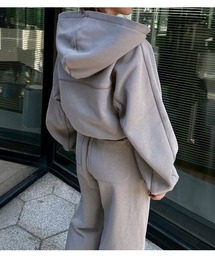 LE CIEL BLEU（ルシェルブルー）の「クロップドフーディー / Cropped Hoodie（パーカー）」