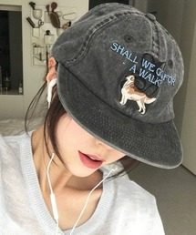 Vipoa（ヴィポア）の「DOG刺繍VINTAGEキャップ（キャップ）」