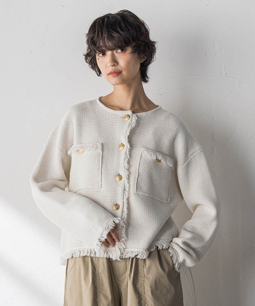 MAYSON GREY(メイソングレイ)の「デニムライクニットジャケット(ニット/セーター・レディース・ネイビー/ホワイト・M)」の2枚目の写真