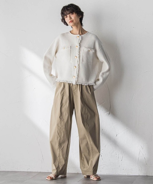 MAYSON GREY(メイソングレイ)の「デニムライクニットジャケット(ニット/セーター・レディース・ネイビー/ホワイト・M)」の15枚目の写真