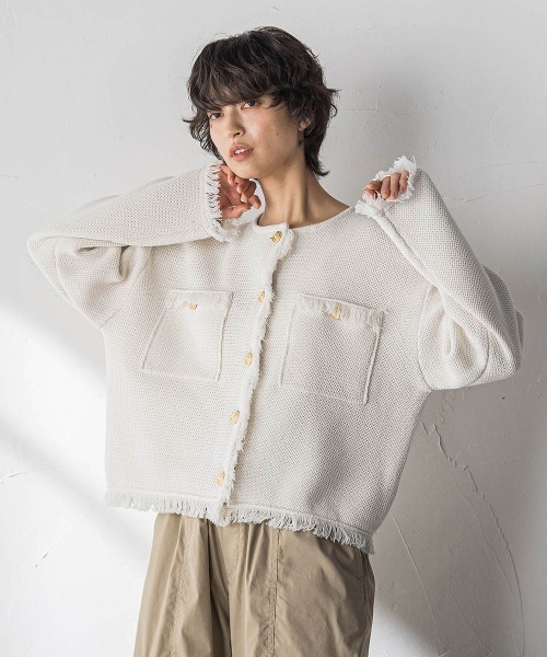MAYSON GREY(メイソングレイ)の「デニムライクニットジャケット(ニット/セーター・レディース・ネイビー/ホワイト・M)」の11枚目の写真
