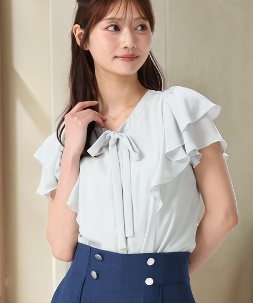 MISCH MASCH（ミッシュマッシュ）の「2026春夏新作 配色リボンダブルフレア袖ブラウス（シャツ/ブラウス・レディース・ホワイト×ブラック/ベージュ/ホワイト/ライトグリーン・ﾌﾘ-）」の7枚目の写真