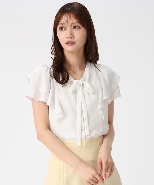 MISCH MASCH（ミッシュマッシュ）の「2026春夏新作 配色リボンダブルフレア袖ブラウス（シャツ/ブラウス・レディース・ホワイト×ブラック/ベージュ/ホワイト/ライトグリーン・ﾌﾘ-）」の8枚目の写真
