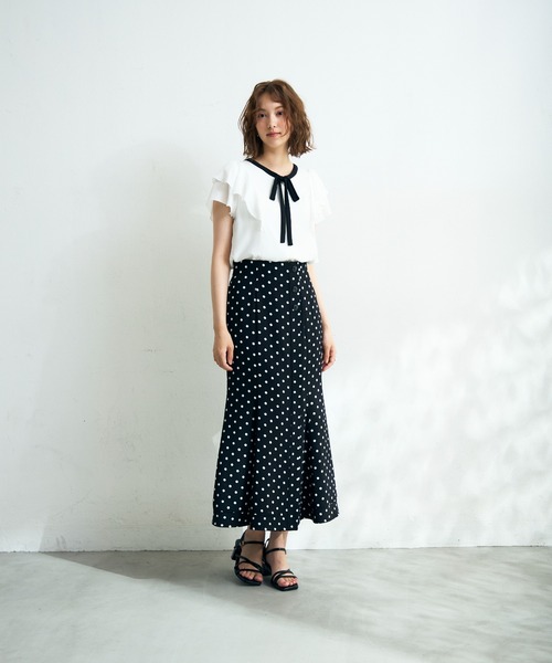MISCH MASCH(ミッシュマッシュ)の「2026春夏新作 配色リボンダブルフレア袖ブラウス(シャツ/ブラウス・レディース・ホワイト×ブラック/ベージュ/ホワイト/ライトグリーン・フリ-)」の22枚目の写真
