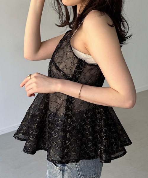 junoah(ジュノア)の「ラメ刺繍チュールキャミビスチェ(キャミソール・レディース・アイボリー/ネイビー/ブラック・LARGE/MEDIUM/SMALL)」の13枚目の写真