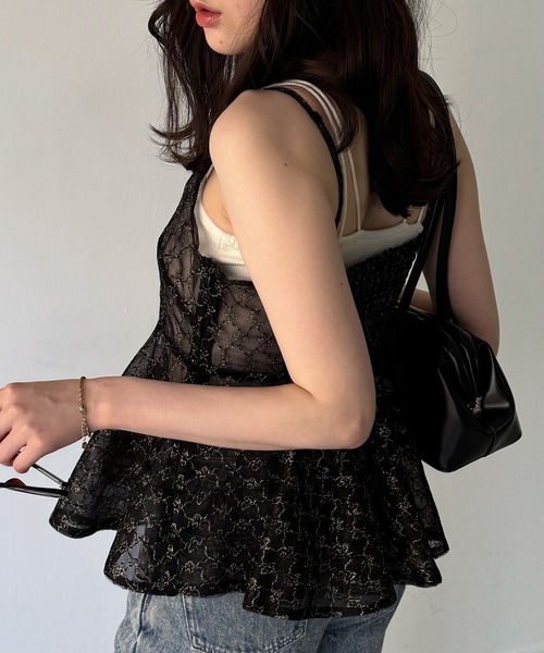 junoah(ジュノア)の「ラメ刺繍チュールキャミビスチェ(キャミソール・レディース・アイボリー/ネイビー/ブラック・LARGE/MEDIUM/SMALL)」の15枚目の写真