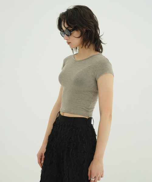 CLANE(クラネ)の「SOFT SHEER COMPACT TOPS(Tシャツ/カットソー・レディース・ミント/ブラック/ホワイト/グレー・2/1)」の9枚目の写真