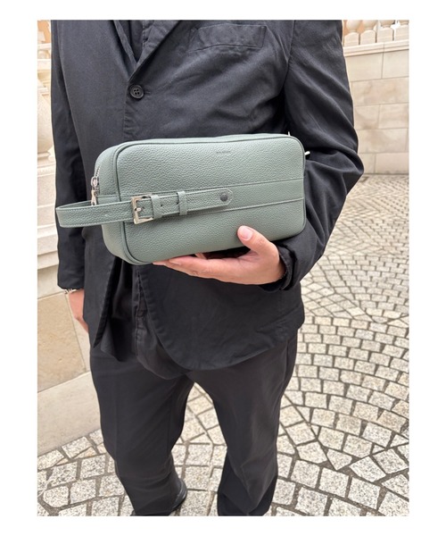 SOLATINA(ソラチナ)の「SOLATINA ソラチナ international ser. ソフトシュリンクレザースクエアセカンドバッグ 大サイズ(クラッチバッグ・メンズ・ブラック/ネイビー/カーキ/ライトブラウン/チョコ・FREE)」の7枚目の写真