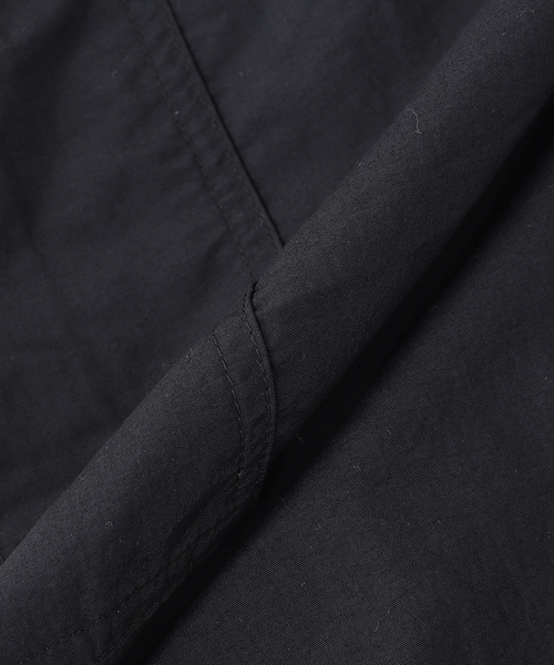 CITY COUNTRY CITY(シティーカントリーシティー)の「CITY COUNTRY CITY / シティーカントリーシティー TASLAN NYLON PANTS(その他パンツ・メンズ・ホワイト系その他/ブラック・LARGE/MEDIUM)」の5枚目の写真