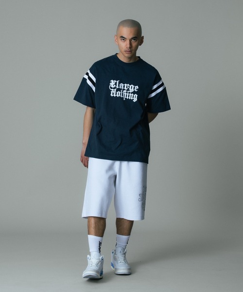 XLARGE(エクストララージ)の「FOOTBALL S/S TEE(Tシャツ/カットソー・メンズ・ネイビー/ブラウン/ブラック・S/M/L/XL)」の15枚目の写真