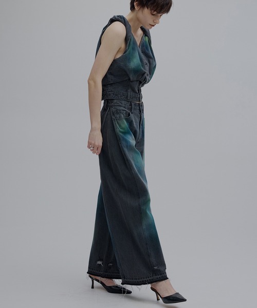 Ameri(アメリ)の「WIDE SIDE TUCK PAINT DENIM PANTS(デニムパンツ・レディース・ブラック/アイボリー・26inch/25inch/24inch)」の12枚目の写真