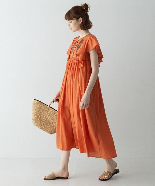 URBAN RESEARCH Sonny Label(アーバンリサーチサニーレーベル)の「スパンコールエンブロイダリーワンピース(ワンピース・レディース・ブラック/オレンジ/ブルー・FREE)」の3枚目の写真