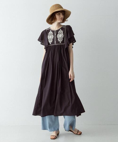 URBAN RESEARCH Sonny Label(アーバンリサーチサニーレーベル)の「スパンコールエンブロイダリーワンピース(ワンピース・レディース・ブラック/オレンジ/ブルー・FREE)」の2枚目の写真
