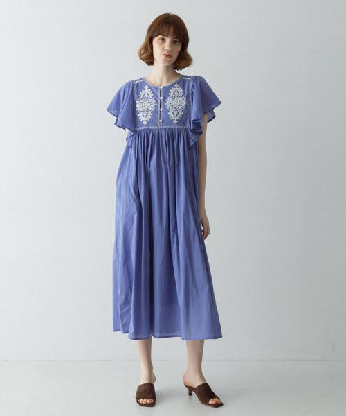 URBAN RESEARCH Sonny Label(アーバンリサーチサニーレーベル)の「スパンコールエンブロイダリーワンピース(ワンピース・レディース・ブラック/オレンジ/ブルー・FREE)」の16枚目の写真