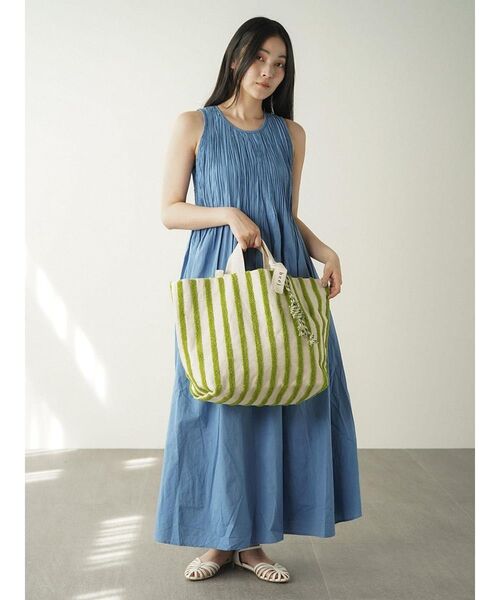 FIKA.（フィーカ）の「Loop embroidered stripe bag（トートバッグ・レディース・グリーン系その他3/ブラック/ダークブラウン・FREE）」の20枚目の写真