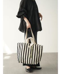 FIKA.（フィーカ）の「Loop embroidered stripe bag（トートバッグ）」