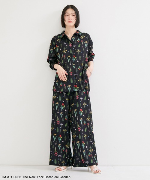 le cercle ADAM ET ROPE'(ルセルクルアダムエロペ)の「【NYBG】ボタニカル柄イージーパンツ(その他パンツ・レディース・ブラック系その他2/ベージュ系その他・FREE)」の5枚目の写真