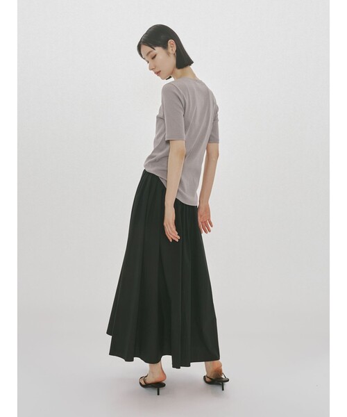 MIDIUMISOLID(ミディウミソリッド)の「MIDIUMISOLID for Ladies タックドギャザーボリュームスカート(スカート・レディース・ブラック/チャコールグレー/ブルー・FREE)」の9枚目の写真